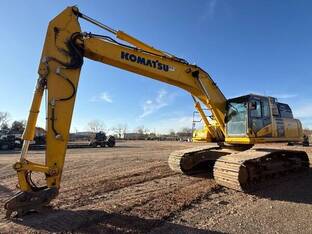 2022 Komatsu PC490 LC-11