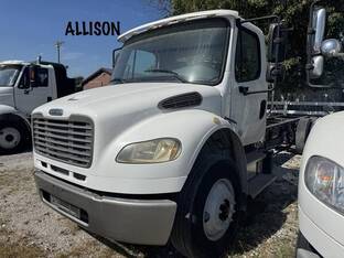 2018 Freightliner BUSINESS CLASS M2 106