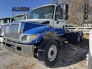 2004 International WORKSTAR 7400