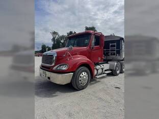 2004 Freightliner COLUMBIA 120