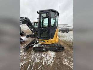 2018 John Deere 35G