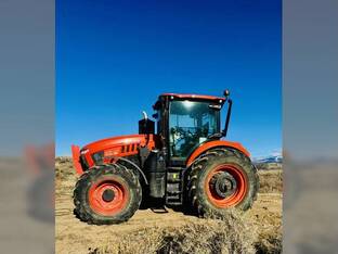 2019 Kubota M8-201