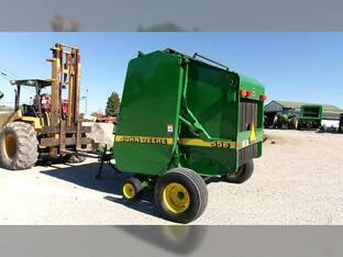 1998 John Deere 556