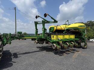 2014 John Deere 1770NT