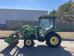 2011 John Deere 3520