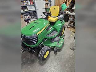 2022 John Deere X754