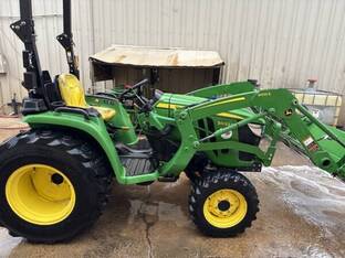 2022 John Deere 3032E