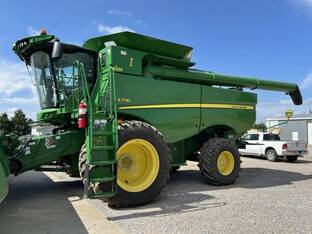 2020 John Deere S770