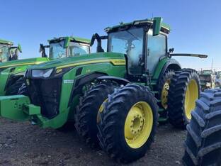 2023 John Deere 8R 370