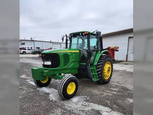 2004 John Deere 7420