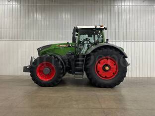 2022 Fendt 1042 VARIO