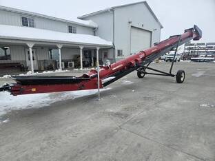 2024 Universal 2237 FIELD LOADER TD