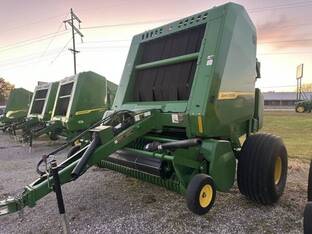 2025 John Deere 561R