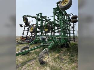 2015 John Deere 2410