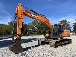 2021 Doosan DX225 LC-5
