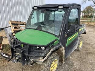 2022 John Deere GATOR XUV 835M