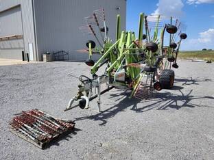 2015 Claas LINER 4000