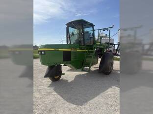 2008 John Deere 6700