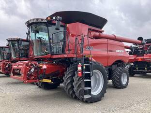 2025 Case IH 8260