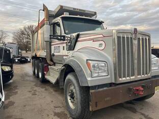 2020 Kenworth W990