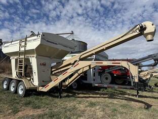 2023 Unverferth 3755XL