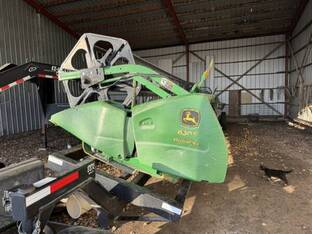 2005 John Deere 630F