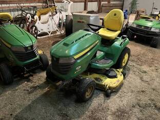 2021 John Deere X590