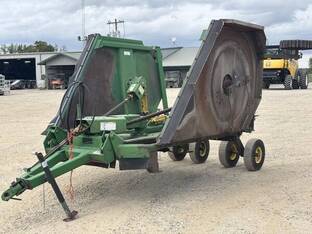 John Deere 1518
