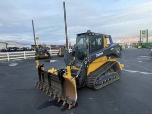 2023 John Deere 333G