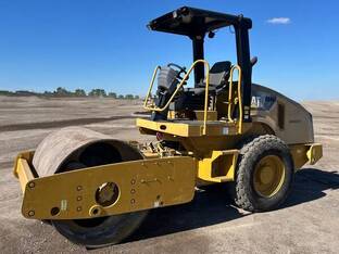 2012 Caterpillar CS44