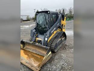 2022 John Deere 317G