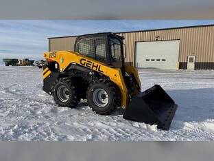 2025 Gehl V275