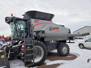 2023 Gleaner S97