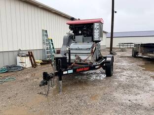 Asphalt Zipper AZ300