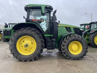 2025 John Deere 7R 290