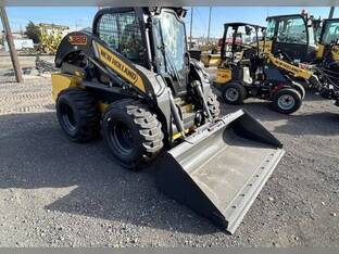 2025 New Holland L328