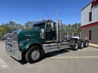 2022 Western Star 4900