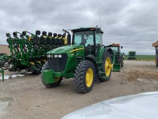 John Deere 7930