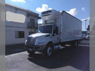 2020 International MV 24' REEFER