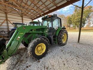 2014 John Deere 6105M