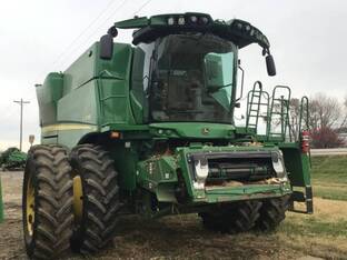 2024 John Deere S780