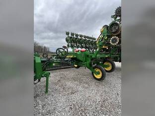 2023 John Deere 1795