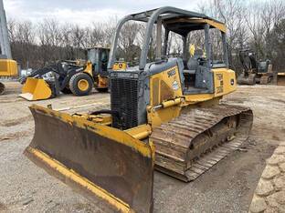 2006 John Deere 700J