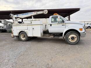 2008 Ford F750