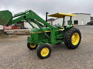1984 John Deere 2350