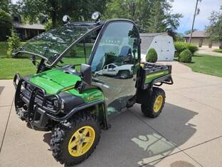 2011 John Deere GATOR XUV 825I GREEN