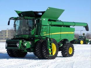 2021 John Deere S790