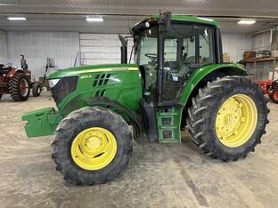2013 John Deere 6125M