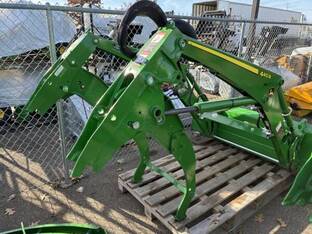 2024 John Deere 440R LOADER