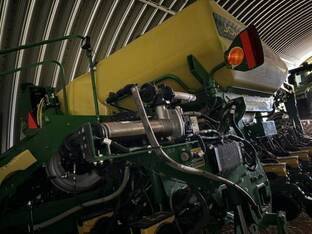 2023 John Deere 1770NT CCS